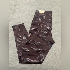 Aerie camo leggings size Large